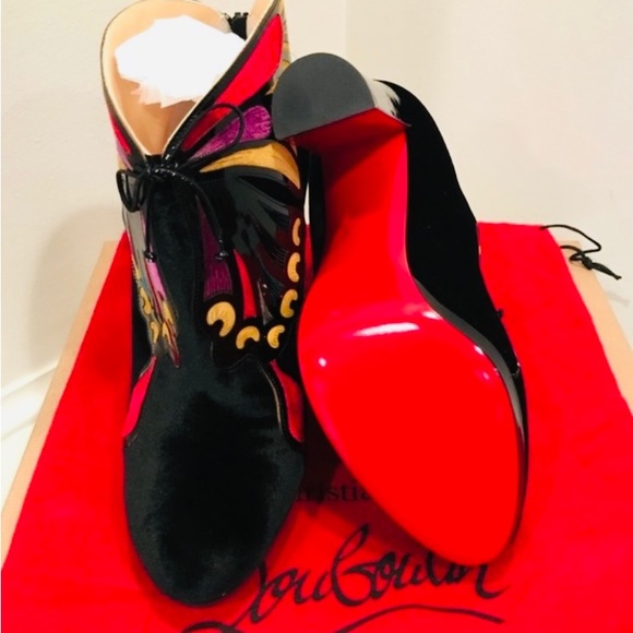 Brand New in box Authentic Christian Louboutin ankle boots - Picture 4 of 4